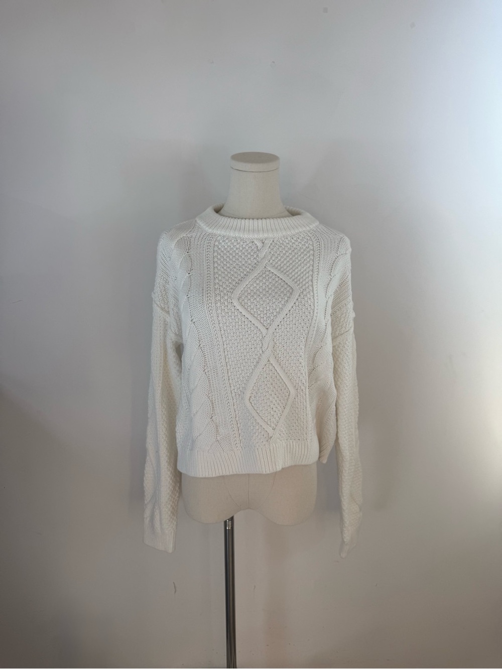 Quince 100% Organic Cotton Cable Crewneck Sweater | Ivory | Womens Size Small